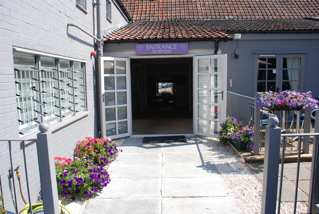 The Angel Inn Warminster Exteriér fotografie