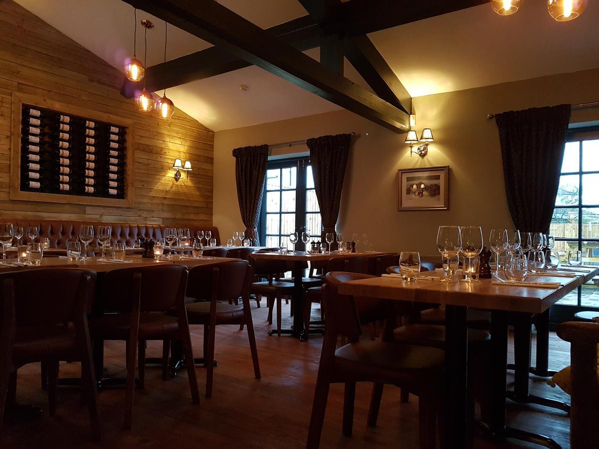 The Angel Inn Warminster Exteriér fotografie